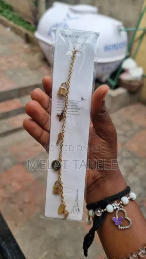 M Market Jewelry