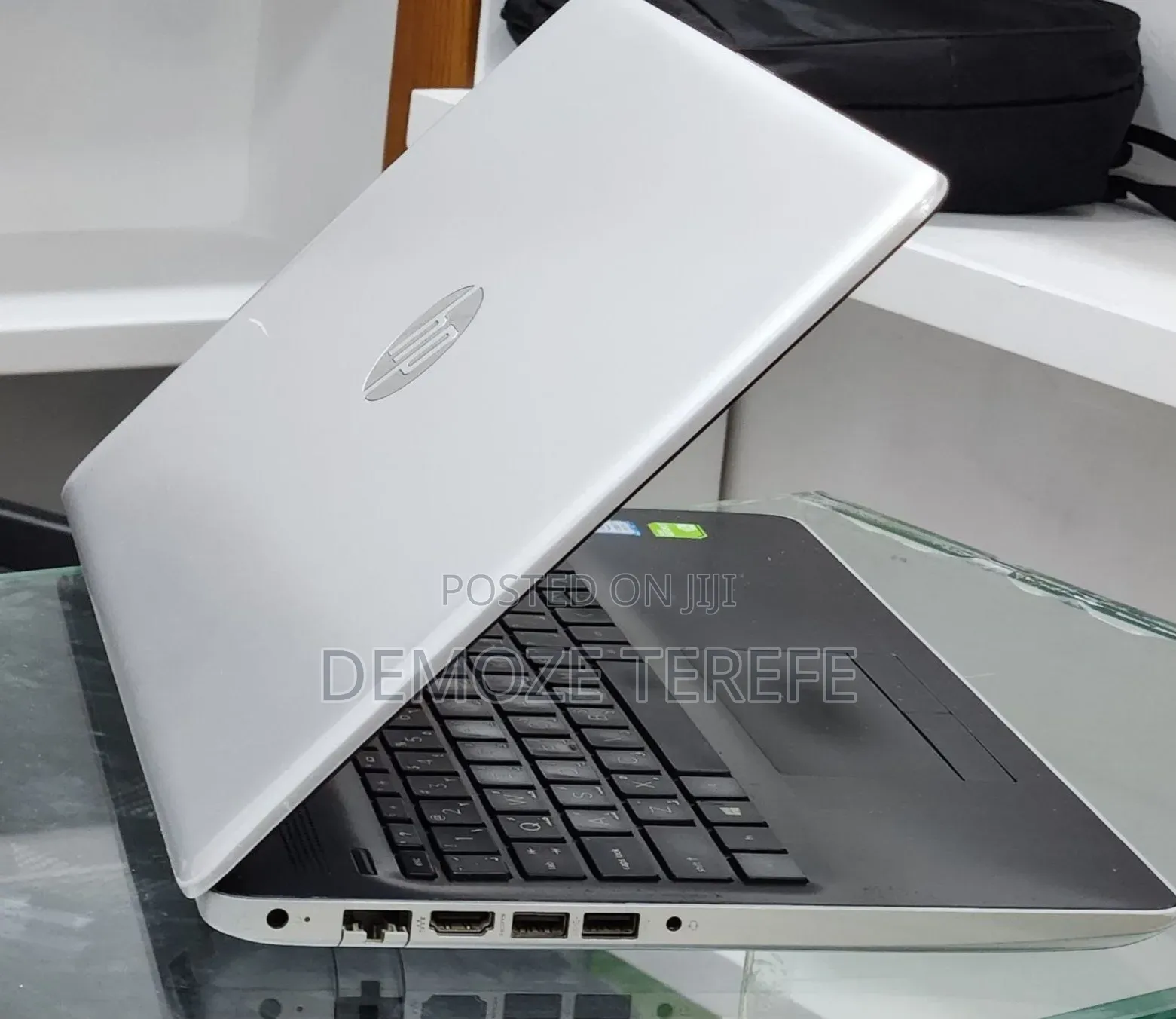 New Laptop HP Stream Notebook 8GB Intel Core i7 SSD 1T
