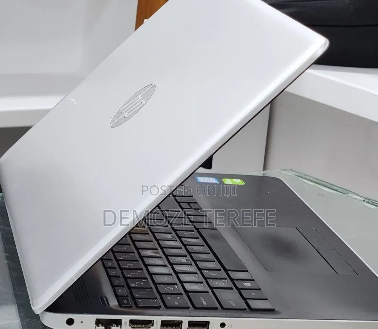 New Laptop HP Stream Notebook 8GB Intel Core i7 SSD 1T