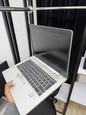 New Laptop HP EliteBook 830 G5 8GB Intel Core i5 SSD 512GB