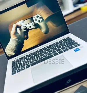 New Laptop HP EliteBook 840 G10 16GB Intel Core i7 SSD 512GB