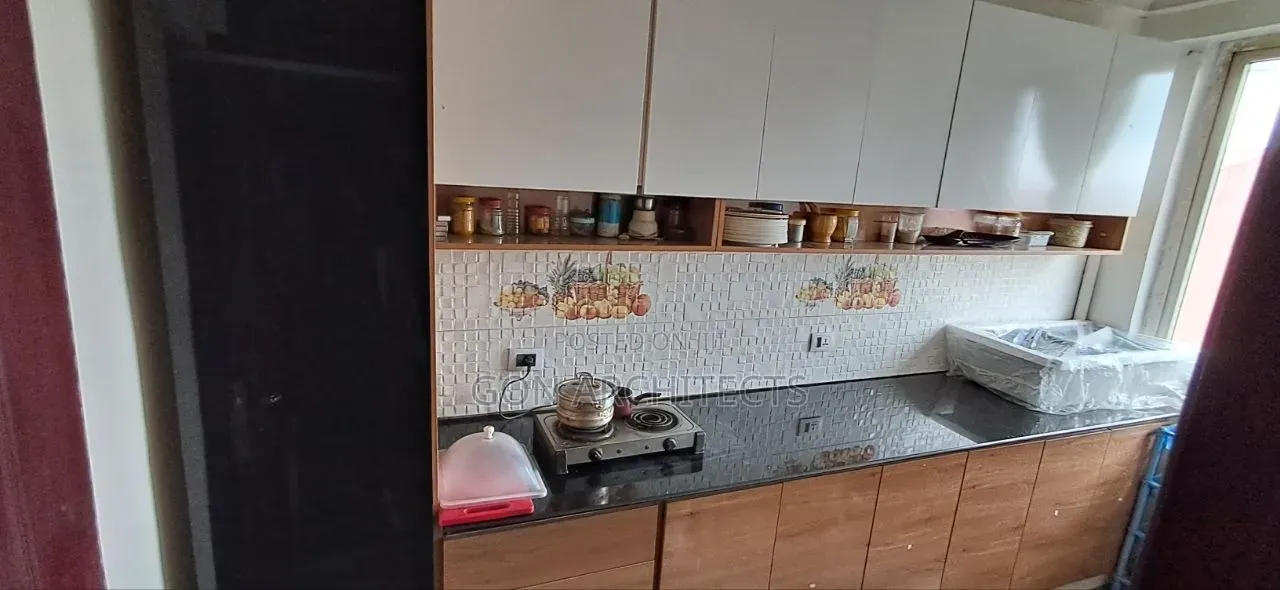 Kitchen Cabinet