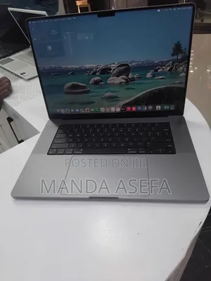 New Laptop Apple MacBook Pro M1 32GB Apple M1 Max SSD 1T