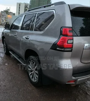 Toyota Land Cruiser 2021 Brown
