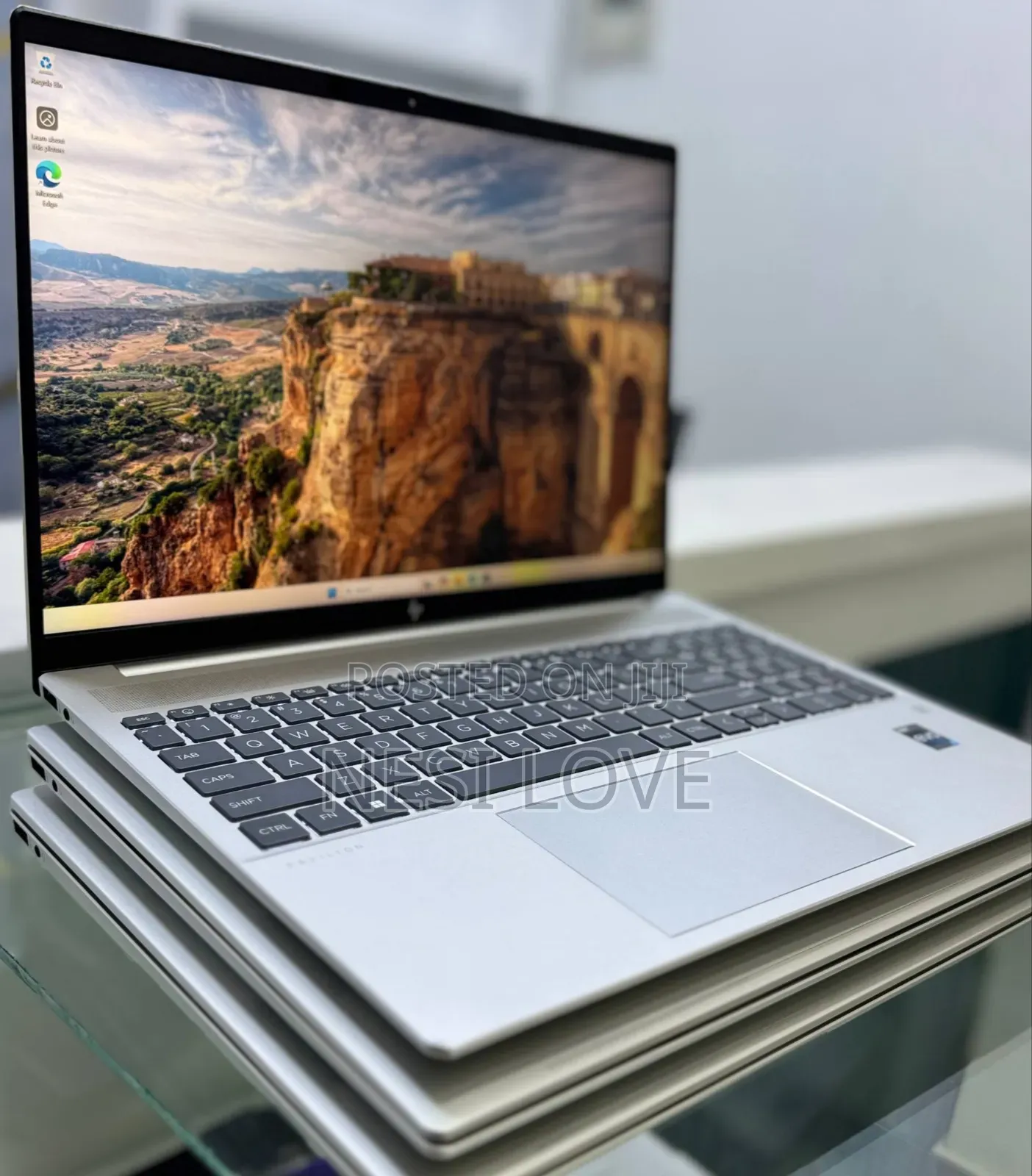 New Laptop HP Pavilion 15 16GB Intel Core i7 SSD 1T
