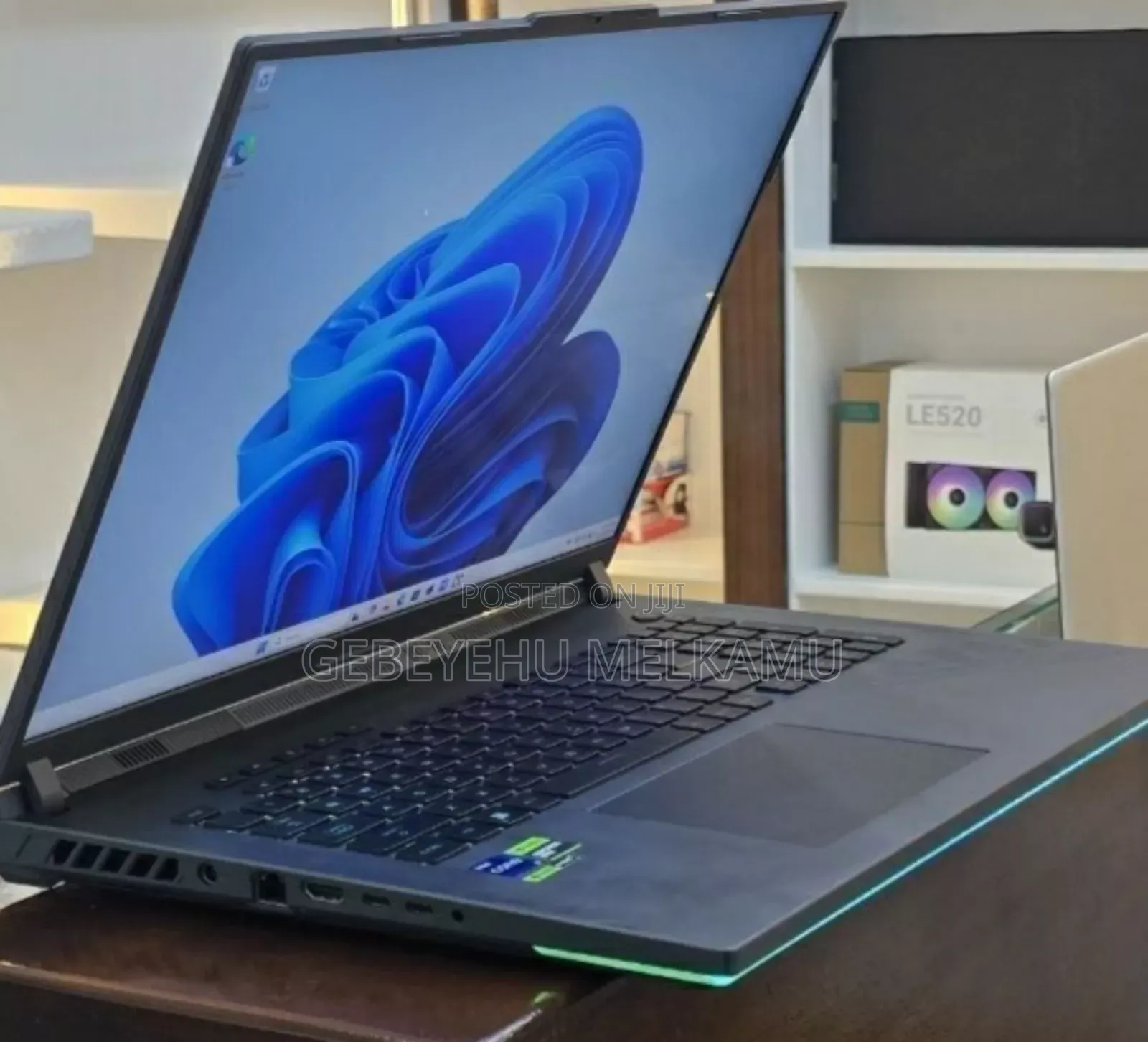 New Laptop Asus 32GB Intel Core i9 SSD 2T