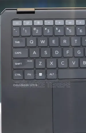 New Laptop HP OmniBook X Flip 14" 16GB Intel Core Ultra 7 SSD 1T