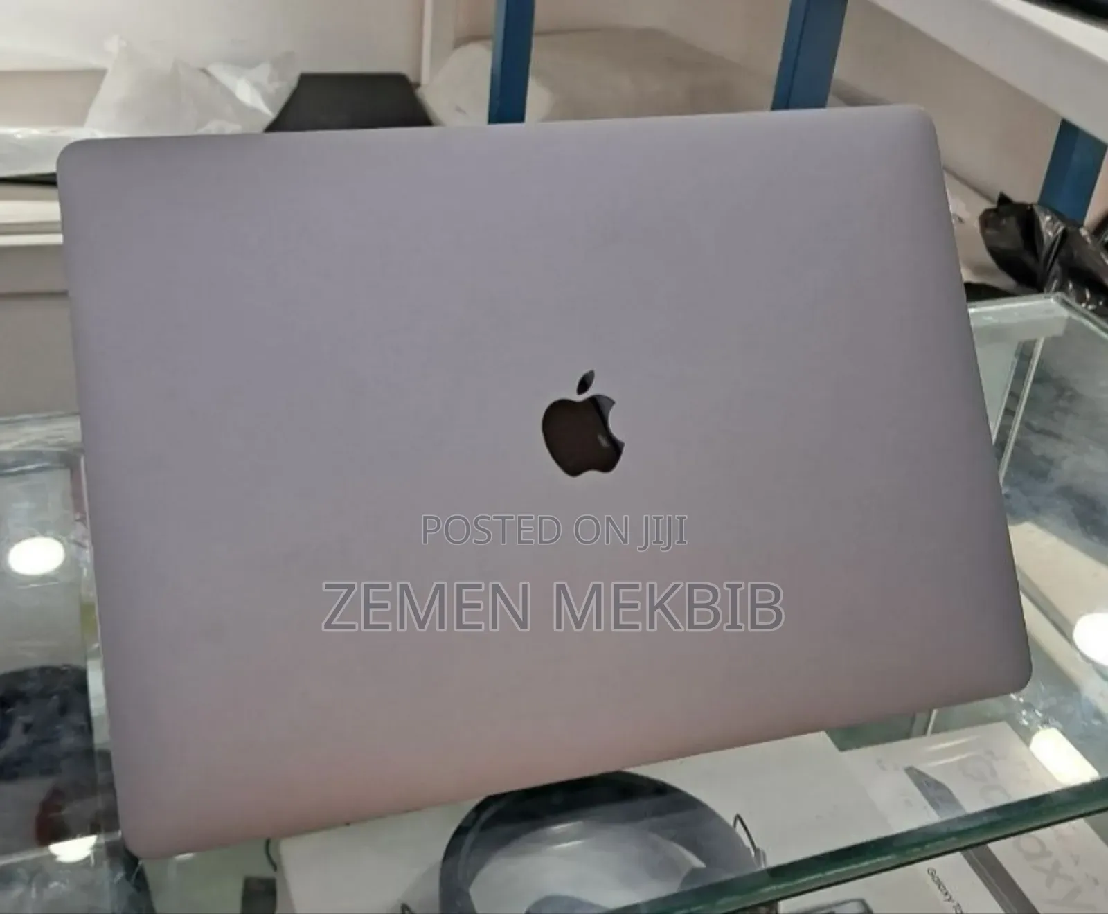 New Laptop Apple MacBook Pro 2019 32GB Intel Core i9 SSD 1T