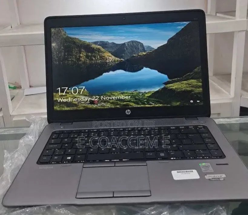 New Laptop HP 8GB Intel Core i7 SSD 256GB
