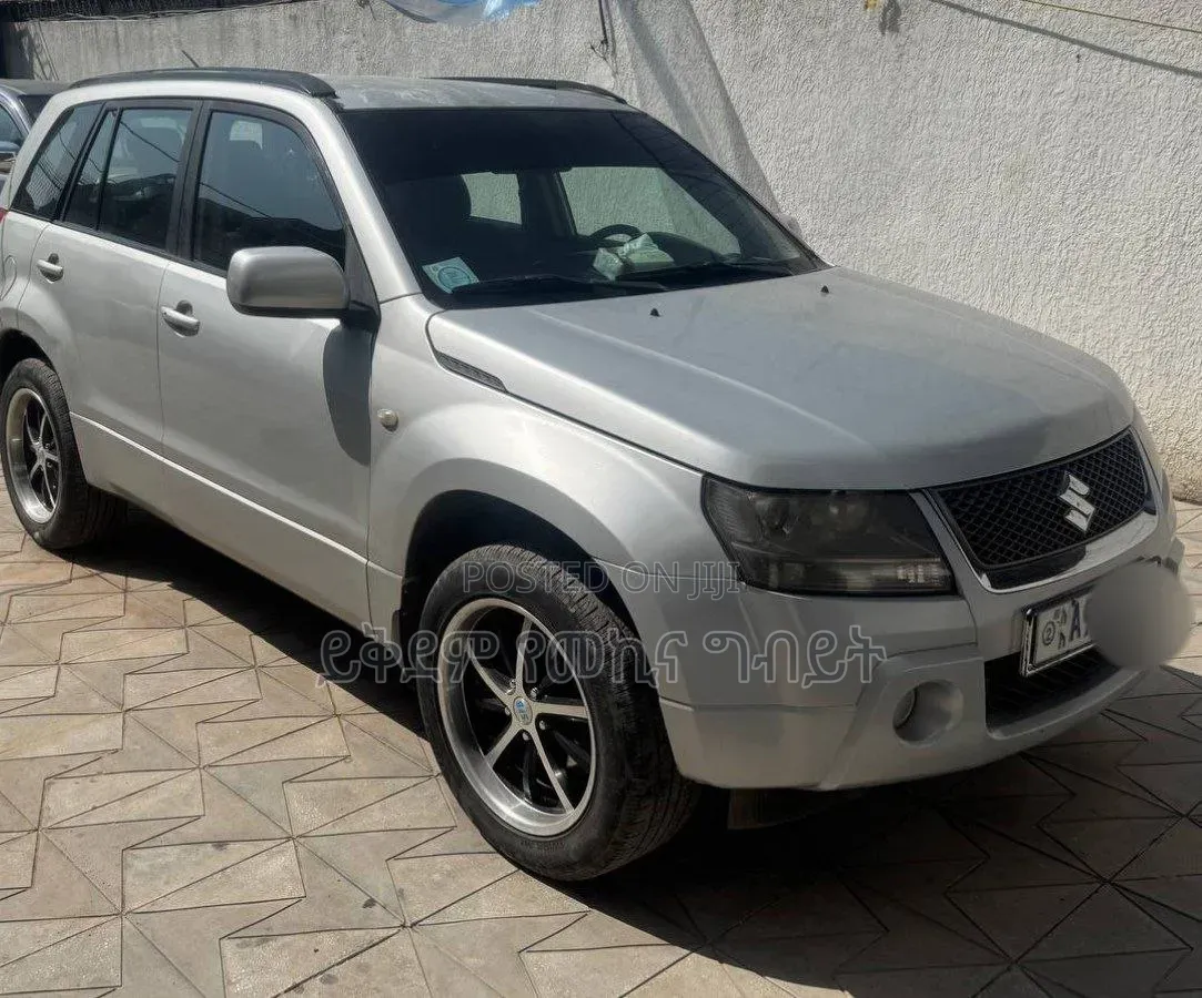 Suzuki Grand Vitara 2006 Silver