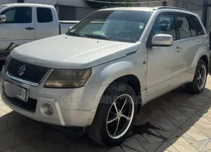 Suzuki Grand Vitara 2006 Silver