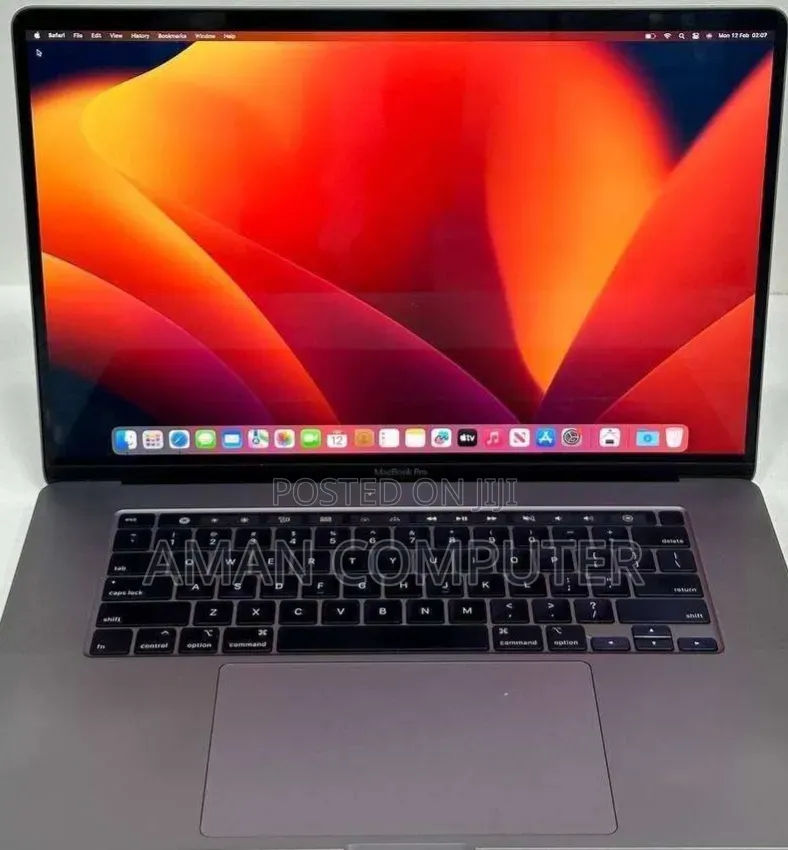 New Laptop Apple MacBook Pro 2019 32GB Intel Core i9 SSD 512GB