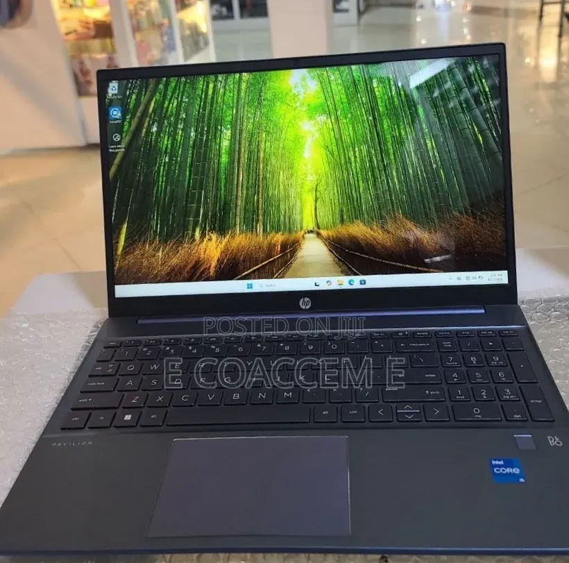 New Laptop HP 16GB Intel Core i5 SSD 512GB