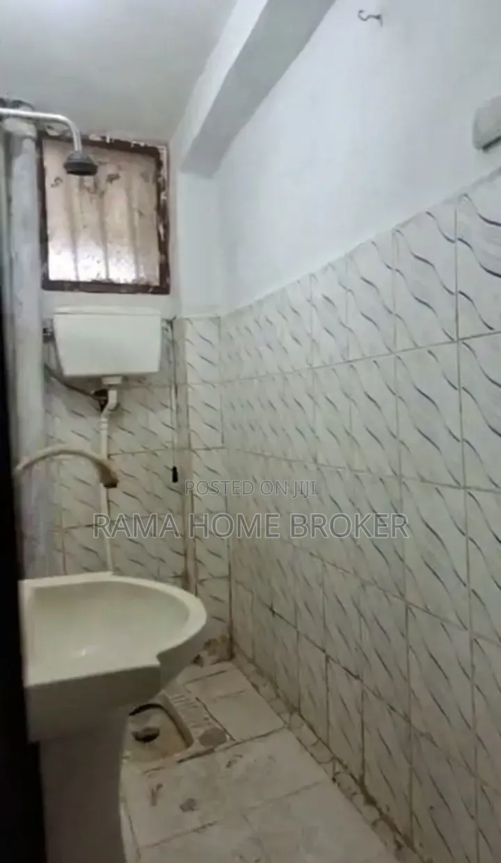 1bdrm Condo in ቦሌ አራብሳ ኮንዶሚኒየም, Yeka for sale