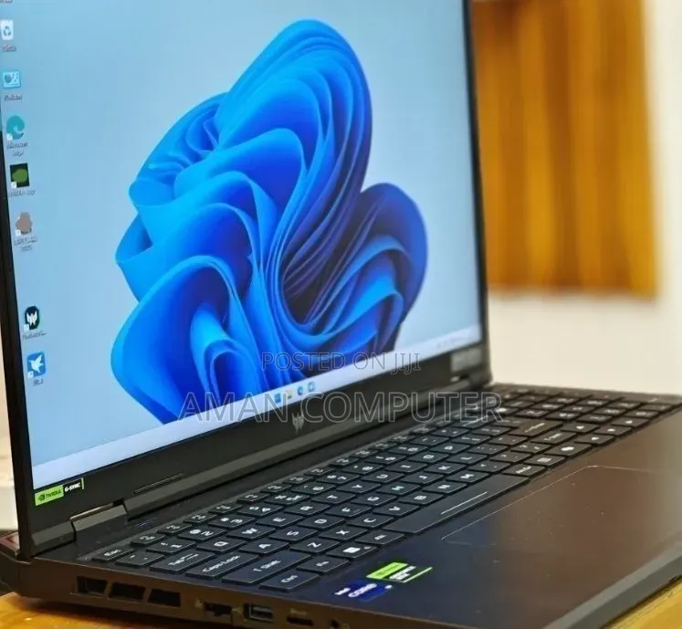 New Laptop Acer Predator Helios 300 16GB Intel Core i9 SSD 1T