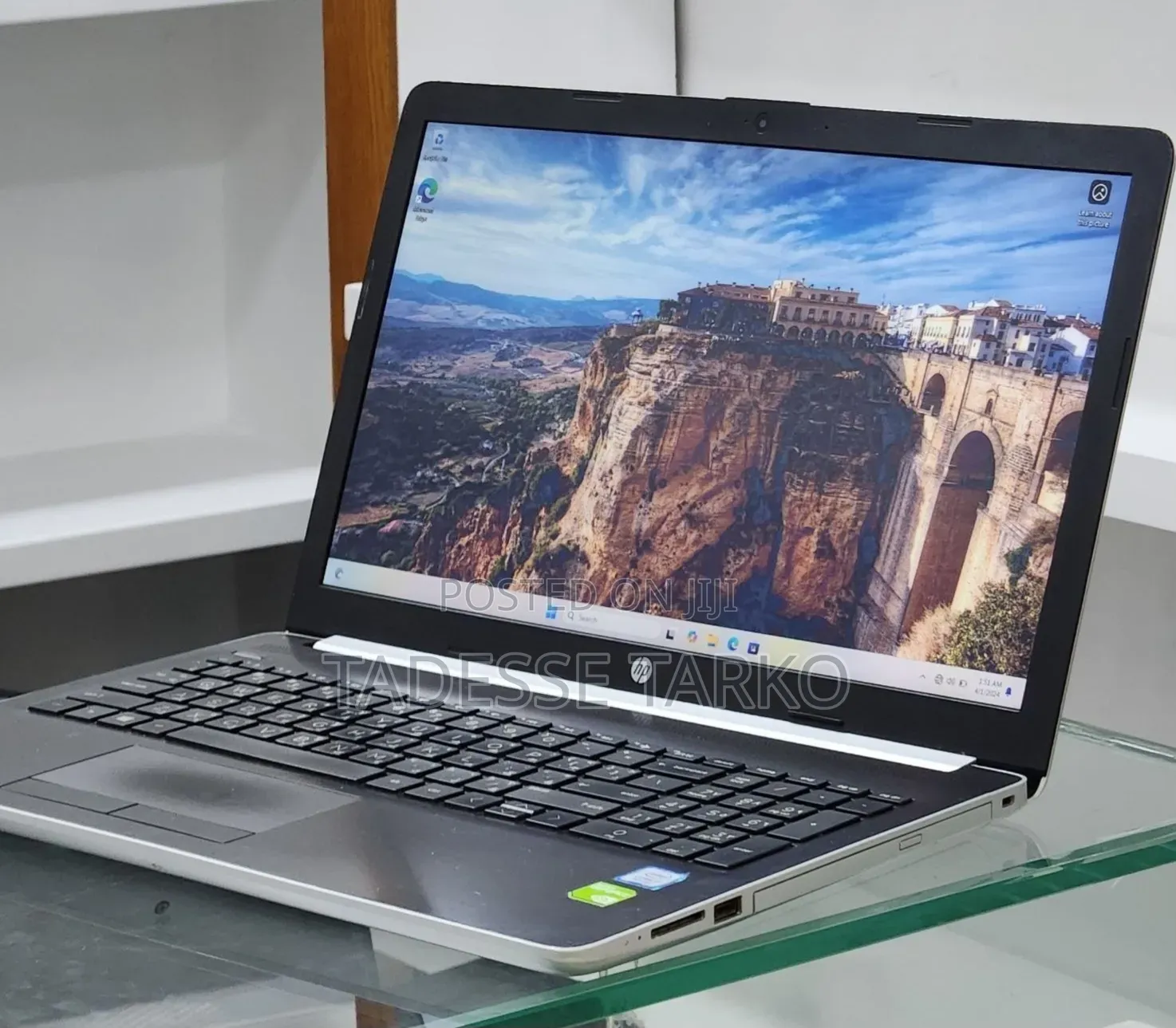 New Laptop HP Stream Notebook 8GB Intel Core i7 HDD 1T