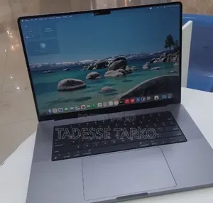 New Laptop Apple MacBook Pro M1 32GB Apple M1 Max SSD 1T