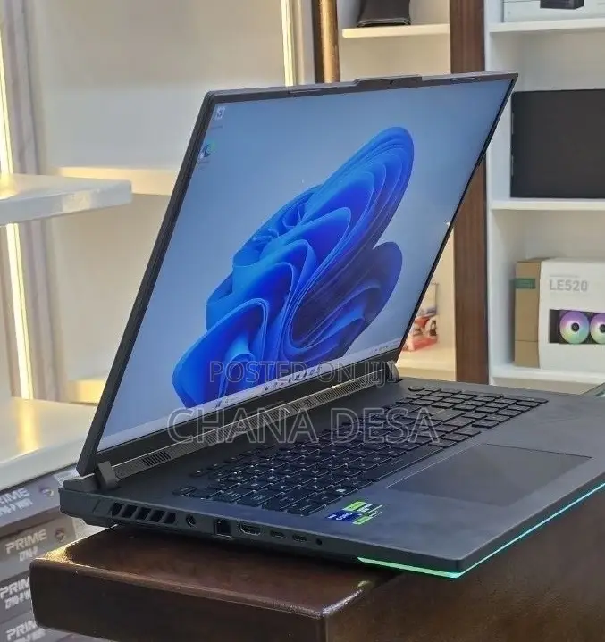 New Laptop Asus 32GB Intel Core i9 SSD 2T