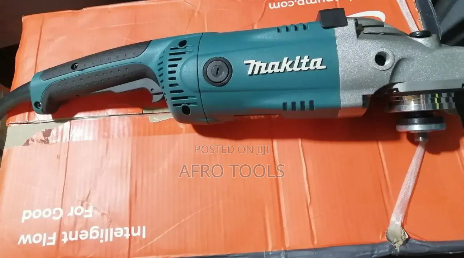 Makita 2400w Grinder
