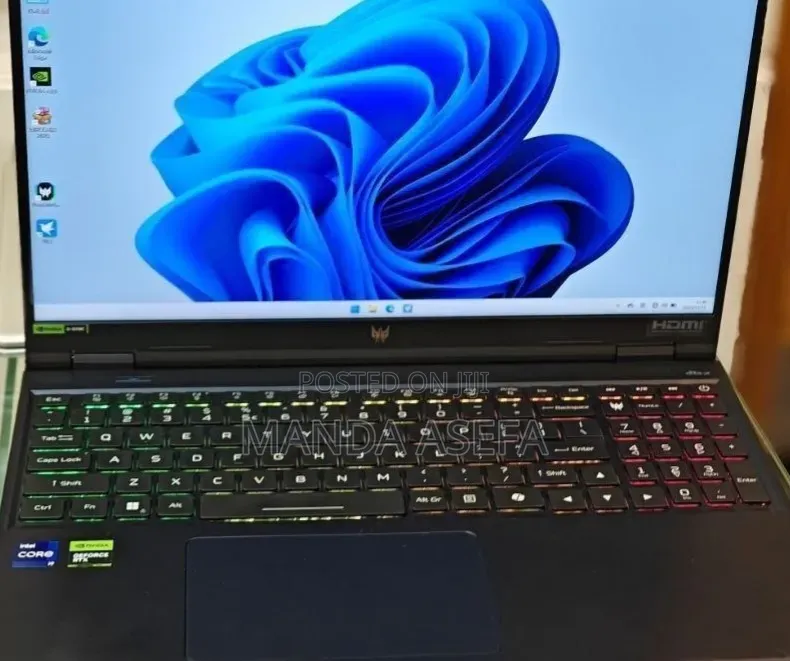 New Laptop Acer Predator Helios 300 16GB Intel Core i9 SSD 1T