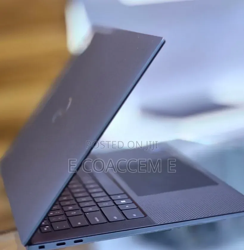 New Laptop Dell 16GB Intel Core i9 SSD 512GB