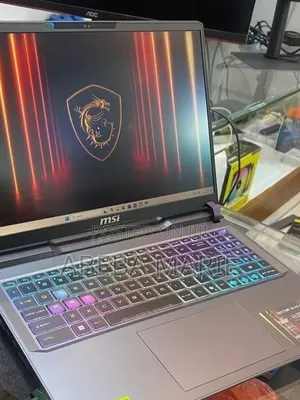 New Laptop MSI Vector 16 HX AI A2XWIG 32GB Intel Core Ultra 7 SSD 1T