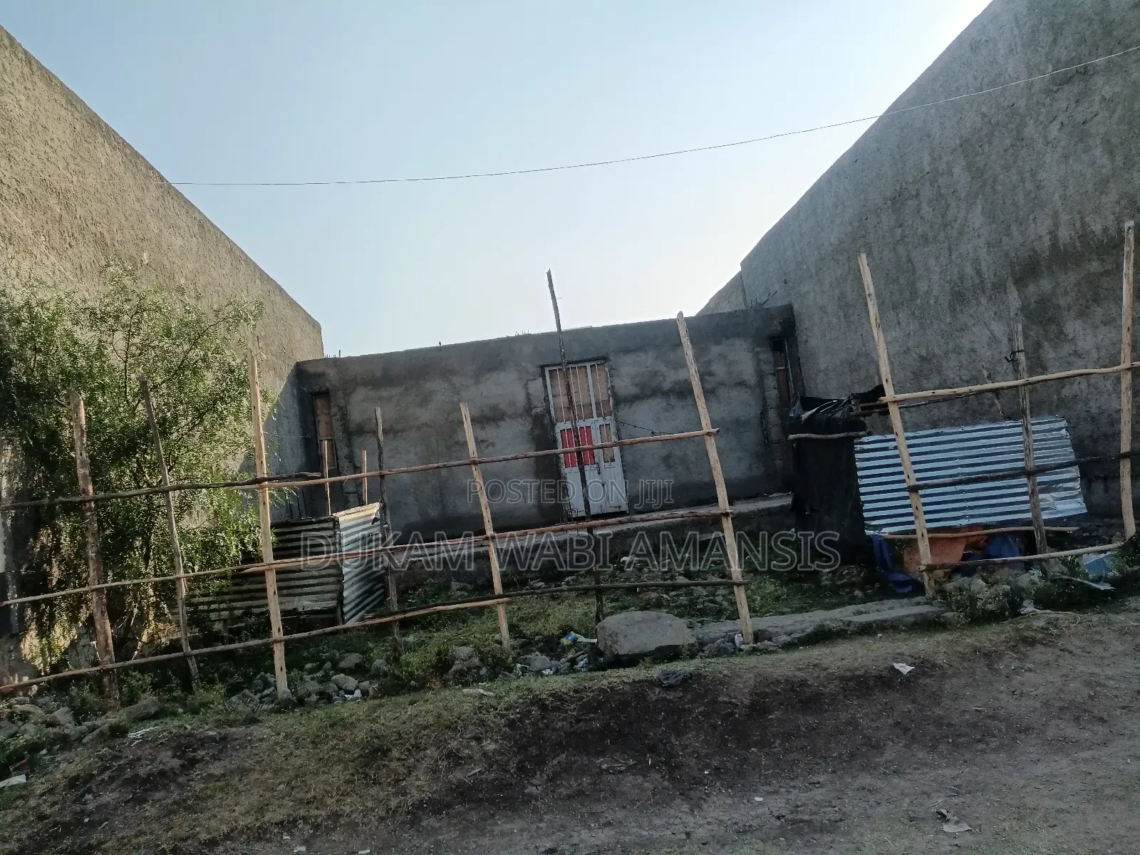 8bdrm House in Dukam, East Shewa for sale