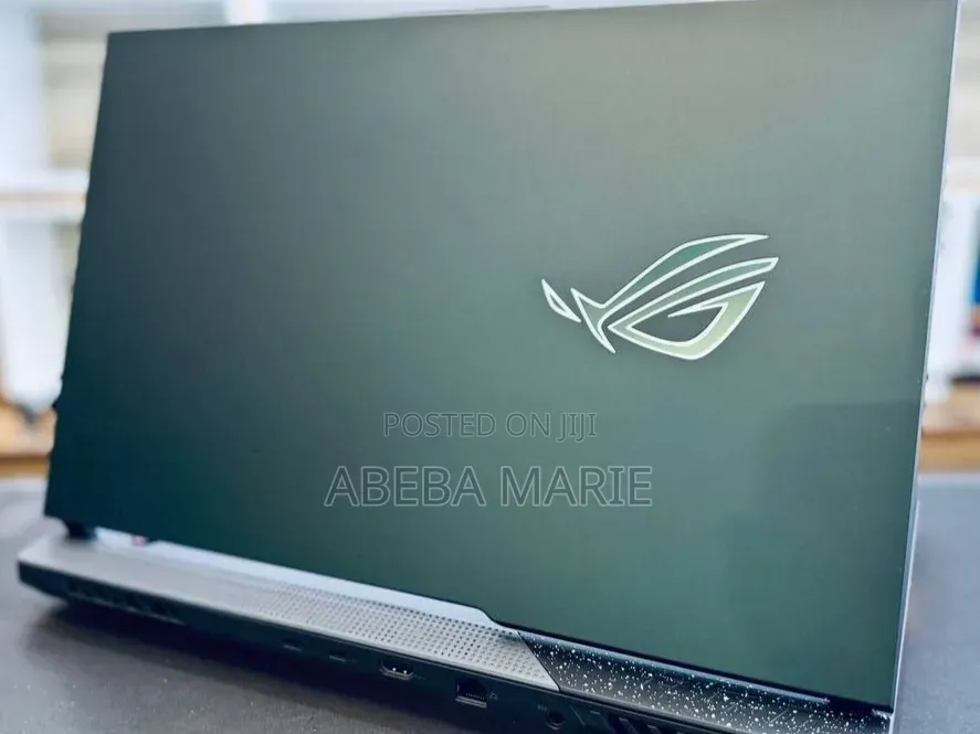 New Laptop Asus ROG Strix G17 32GB AMD Ryzen 9 SSD 1T