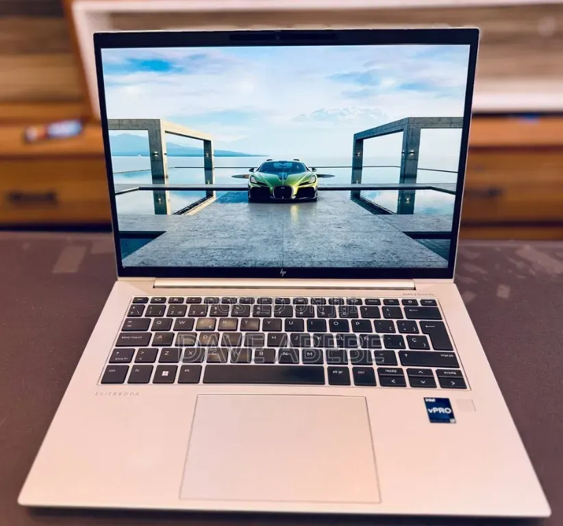 New Laptop HP 16GB Intel Core i7 SSD 512GB