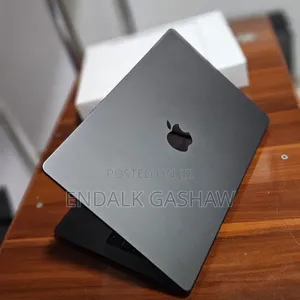 New Laptop Apple MacBook Pro 2025 M5 14-inch 16GB Apple M5 SSD 512GB