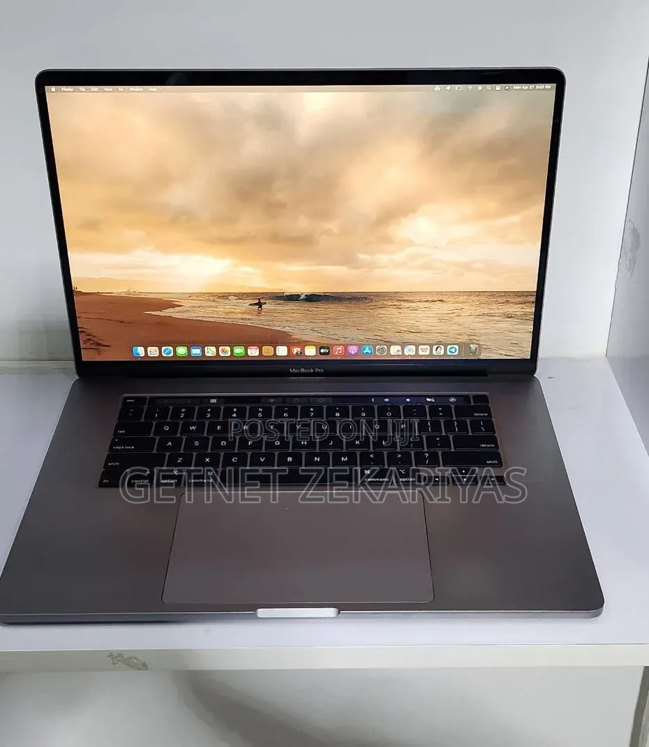 New Laptop Apple MacBook Pro 2019 32GB Intel Core i9 SSD 1T