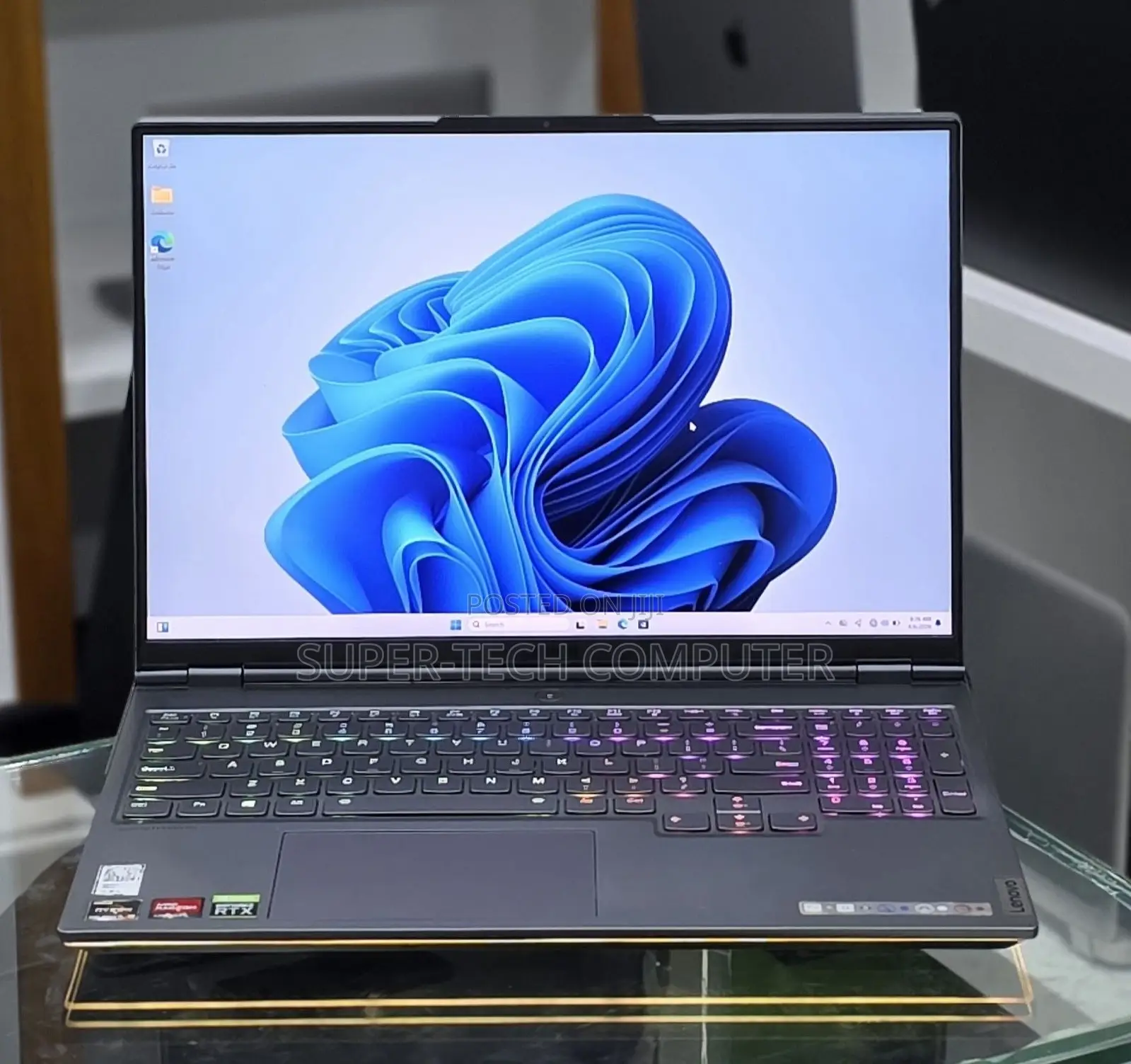 New Laptop Lenovo Legion Slim 5 16GB AMD Ryzen 9 SSD 1T