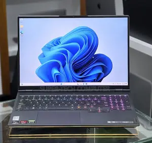 New Laptop Lenovo Legion Slim 5 16GB AMD Ryzen 9 SSD 1T