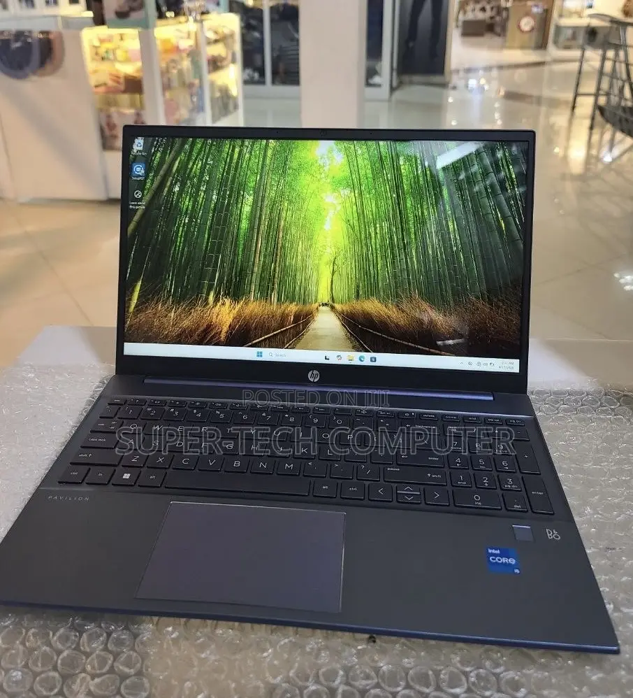 New Laptop HP Pavilion 15 16GB Intel Core i5 SSD 512GB
