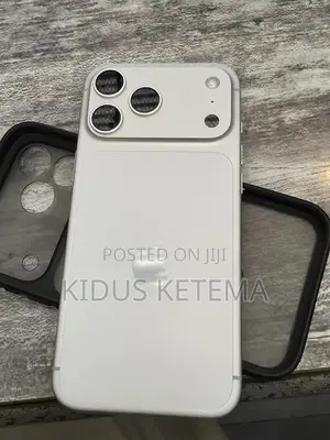Apple iPhone 17 Pro Max 512 GB Silver