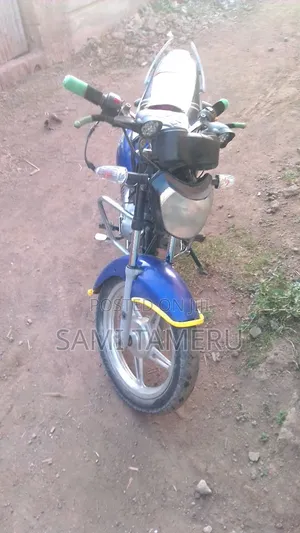 TVS HLX 125 2006