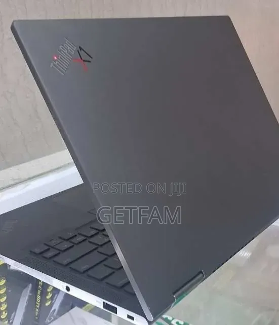 New Laptop Lenovo ThinkPad X1 Yoga 16GB Intel Core i7 SSD 512GB