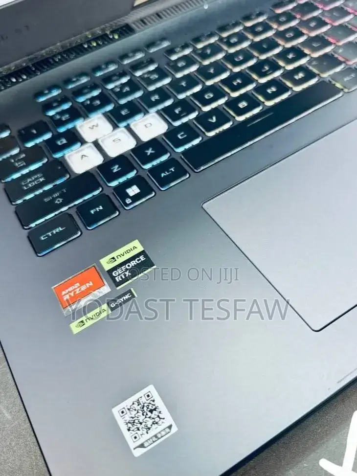 New Laptop Asus ROG Strix G17 16GB AMD Ryzen 9 SSD 1T