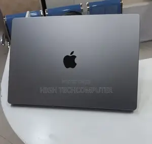 New Apple MacBook Pro 2026 M5 Max 16-inch 32GB Apple M1 Max SSD 1T