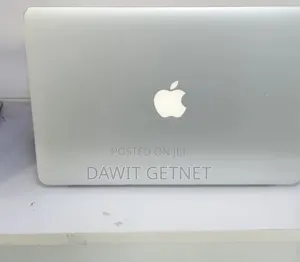 New Laptop Apple MacBook Air 2017 8GB Intel Core i5 SSD 256GB