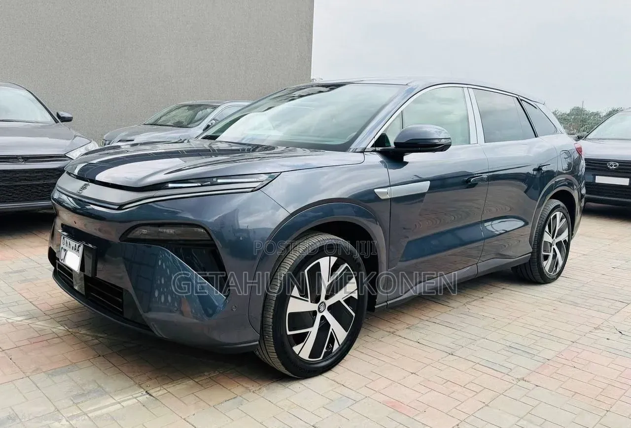 New BYD Tang EV 2025