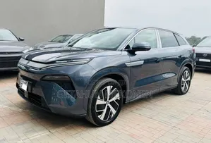 New BYD Tang EV 2025