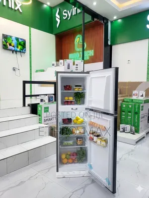 Syinix Refrigerator Model 180