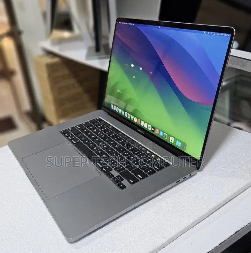 New Laptop Apple MacBook Pro 2019 32GB Intel Core i9 SSD 1T