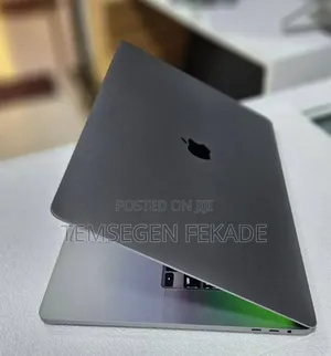 New Laptop Apple MacBook Pro 2019 32GB Intel Core i9 SSD 1T