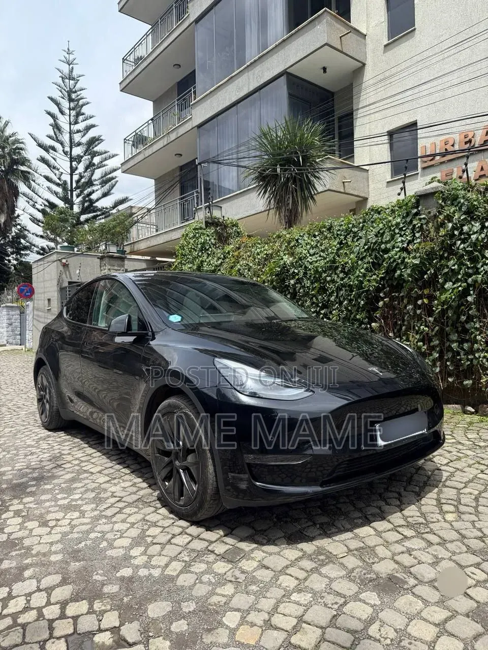 Tesla Model Y 2023 Black