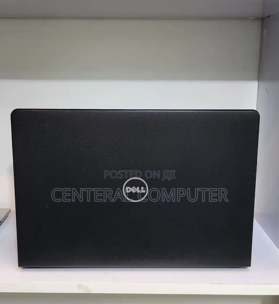 New Laptop Dell Vostro A90 8GB Intel Core i5 SSD 512GB