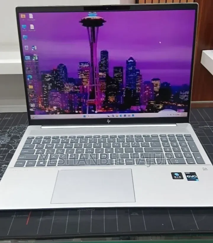 New Laptop HP Pavilion 15 16GB Intel Core i7 SSD 1T