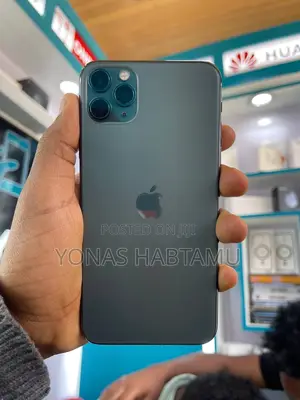 New Apple iPhone 11 128 GB