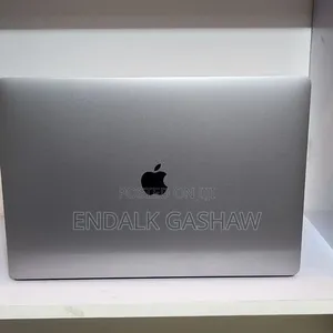 New Laptop Apple MacBook Pro 2019 32GB Intel Core i9 SSD 1T